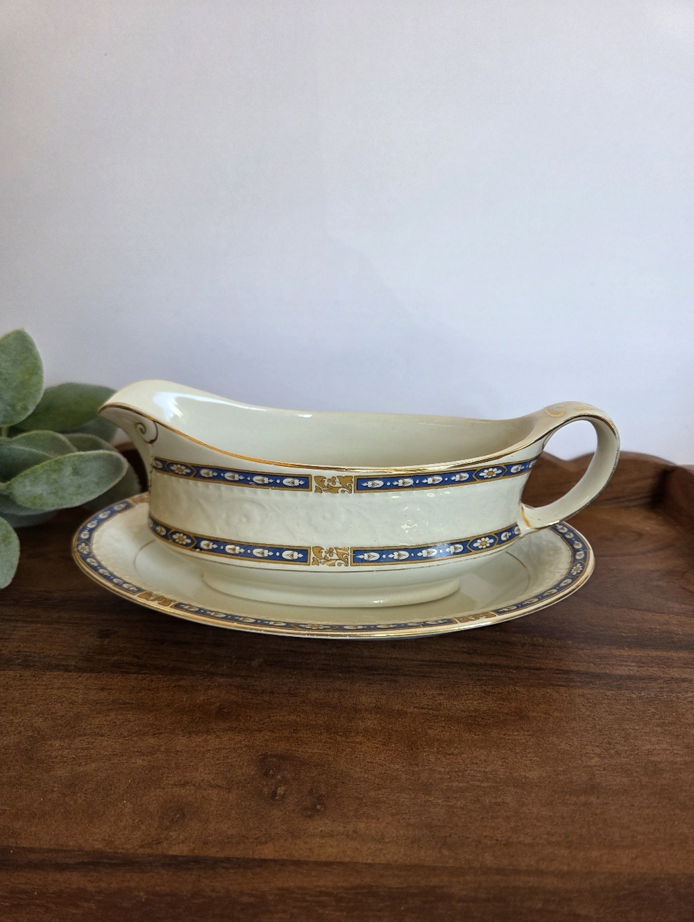 1960's Alfred Meakin England Cream & Blue Porcelain Gravy Boat w/ Underplate